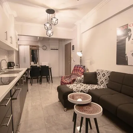 아파트 Pyrgos House